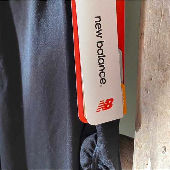 Transform Performance Tank - Picture 6 of 6